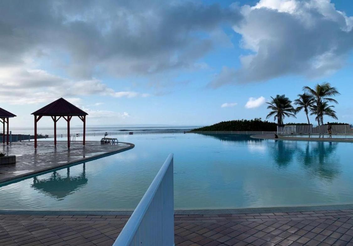 Chaleureux Studio 4 Personnes - Residence Anse Des Rochers - " Les Alizes Du Soir " Tout Equipe Et Citerne D'Eau Saint-Francois  Exterior photo
